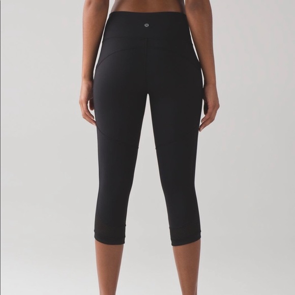 lululemon athletica Pants - ❌SOLD❌LULULEMON Fit Physique Crop 19" Black 6